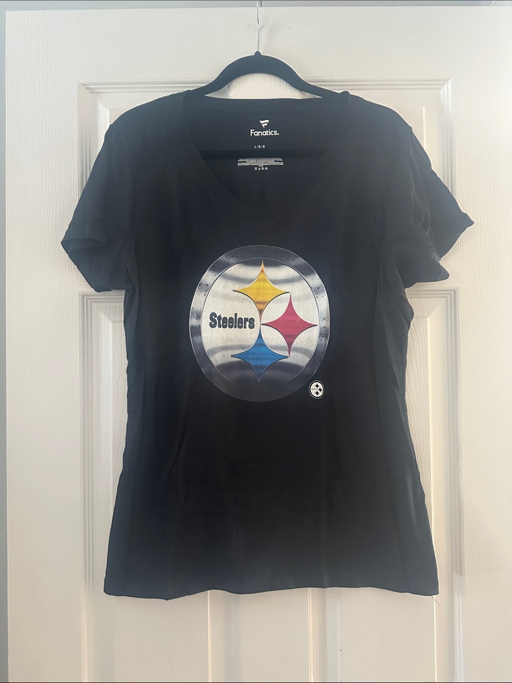 Fanatics Black Pittsburgh Steelers Graphic Tee with Yellow Red Blue Accents